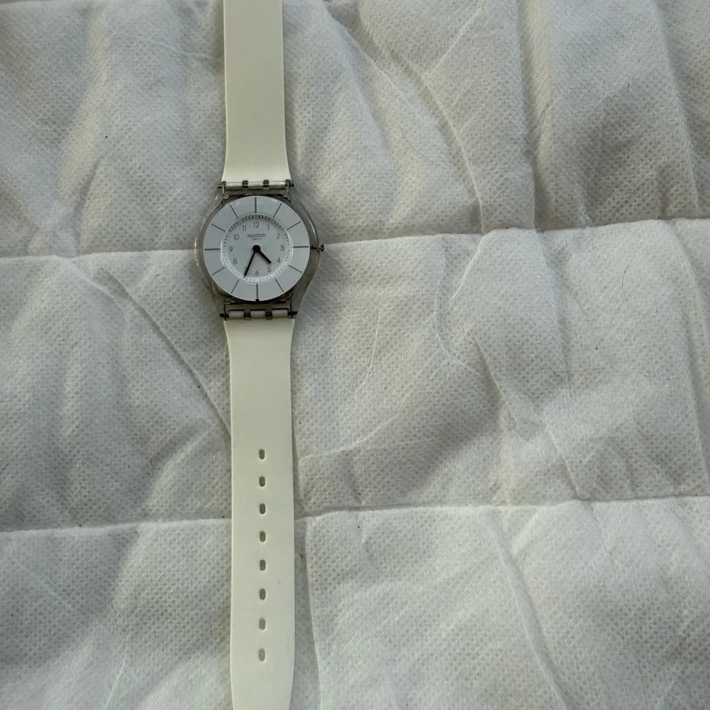 Swatch Ultra Thin Watch - Picture 2 of 6